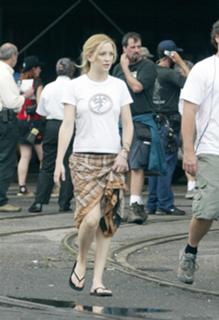 Kate Hudson feet photo thumbnail