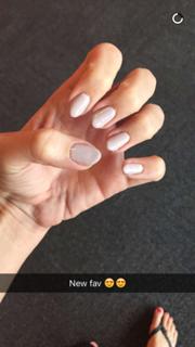Gabbie Hanna feet photo thumbnail