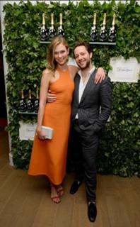 Karlie Kloss feet photo thumbnail