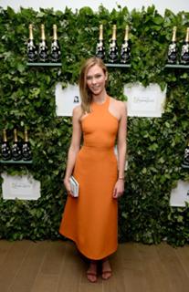 Karlie Kloss feet photo thumbnail