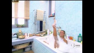 Michelle Hunziker feet photo thumbnail