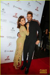 Eva Longoria feet photo thumbnail