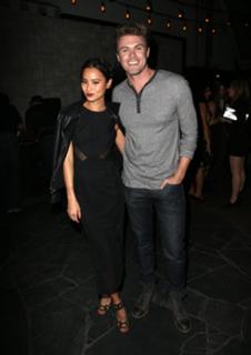 Jamie Chung feet photo thumbnail