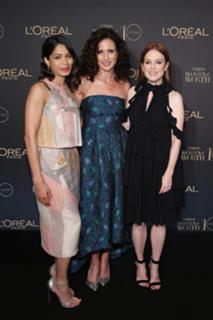 Julianne Moore feet photo thumbnail