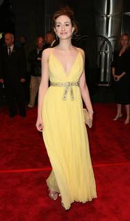 Emmy Rossum feet photo thumbnail