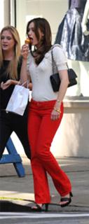 Emmy Rossum feet photo thumbnail