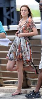 Leighton Meester feet photo thumbnail