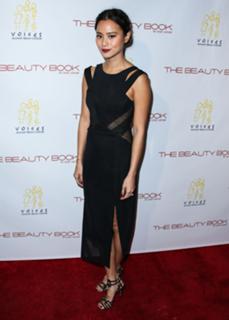 Jamie Chung feet photo thumbnail