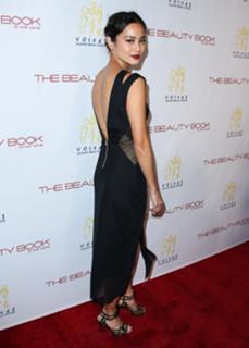 Jamie Chung feet photo thumbnail