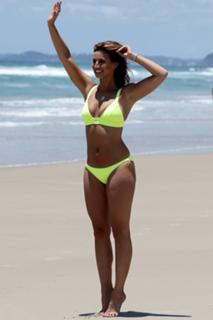 Ferne McCann feet photo thumbnail