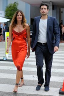 Kelly Bensimon feet photo thumbnail