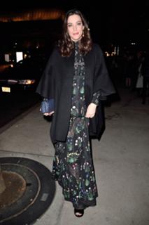 Liv Tyler feet photo thumbnail