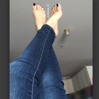 Jenelle Jcakess feet photo thumbnail