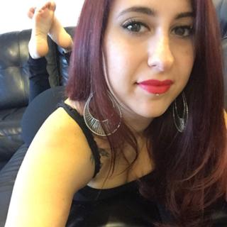 Jenelle Jcakess feet photo thumbnail