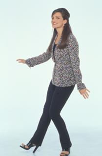 Kristin Davis feet photo thumbnail