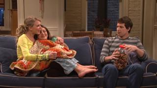 Taylor Swift feet photo thumbnail