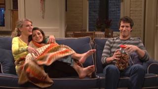 Taylor Swift feet photo thumbnail
