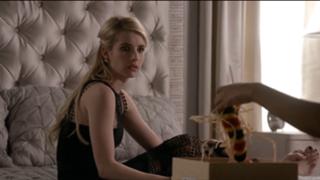 Emma Roberts feet photo thumbnail