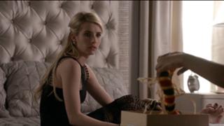 Emma Roberts feet photo thumbnail