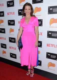 Kristin Davis feet photo thumbnail