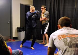 Ronda Rousey feet photo thumbnail