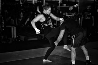 Ronda Rousey feet photo thumbnail