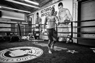 Ronda Rousey feet photo thumbnail
