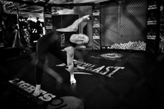 Ronda Rousey feet photo thumbnail