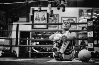 Ronda Rousey feet photo thumbnail