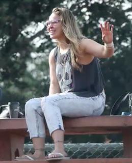 Ronda Rousey feet photo thumbnail
