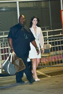 Lana Del Rey feet photo thumbnail
