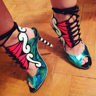 Anitta feet photo thumbnail