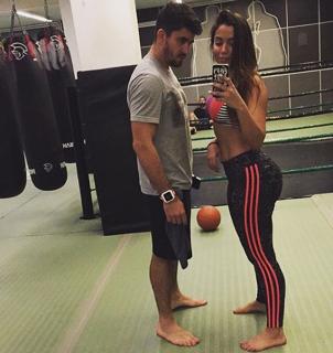 Anitta feet photo thumbnail