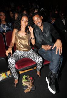 Jada Pinkett Smith feet photo thumbnail