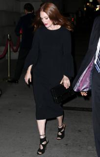 Julianne Moore feet photo thumbnail