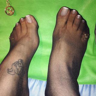 Jaqueline Mello feet photo thumbnail