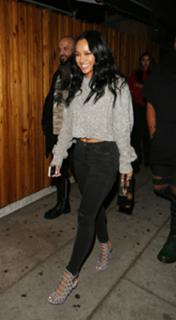 Karrueche Tran feet photo thumbnail
