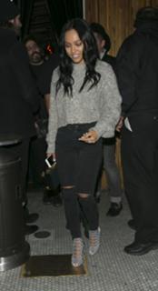 Karrueche Tran feet photo thumbnail