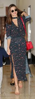 Miranda Kerr feet photo thumbnail