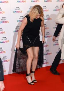 Ellie Goulding feet photo thumbnail