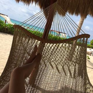 Emeraude Toubia feet photo 3