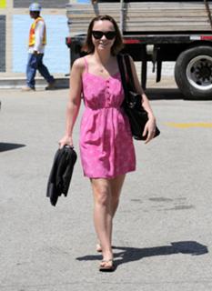 Christina Ricci feet photo thumbnail