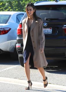 Jamie Chung feet photo thumbnail