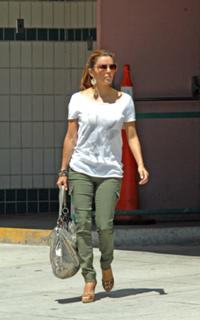 Eva Longoria feet photo thumbnail