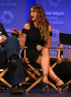 Sofía Vergara feet photo thumbnail
