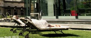 Rachel Weisz feet photo thumbnail