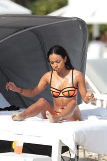 Karrueche Tran feet photo thumbnail