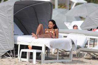 Karrueche Tran feet photo thumbnail