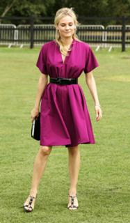 Diane Kruger feet photo thumbnail