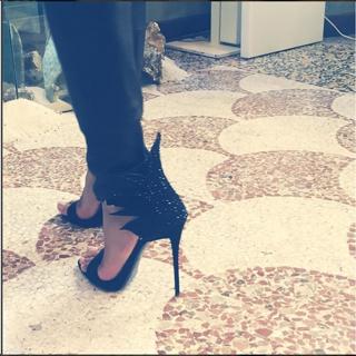 Ciara feet photo thumbnail